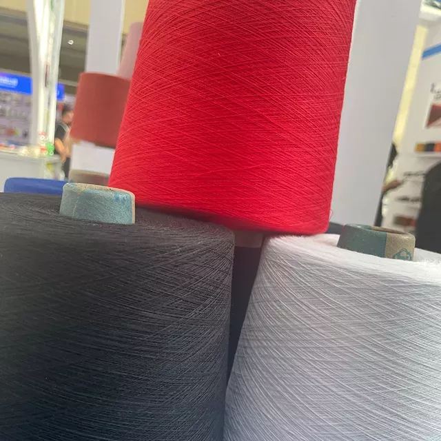 How To Choose Sweater Yarn for Warmth And Comfort?